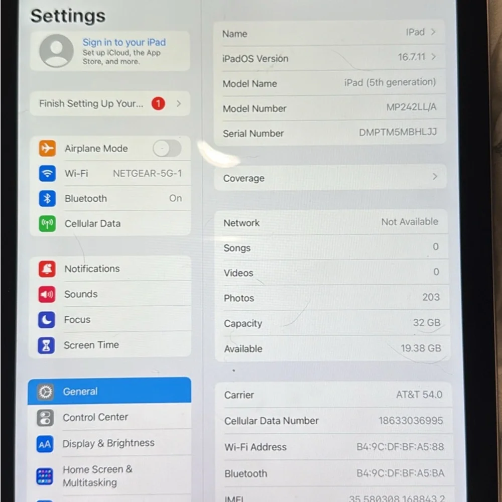 Apple iPad 5th Generation